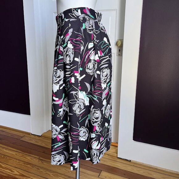 80s funky Black and pink floral print skirt - Picture 3 of 6